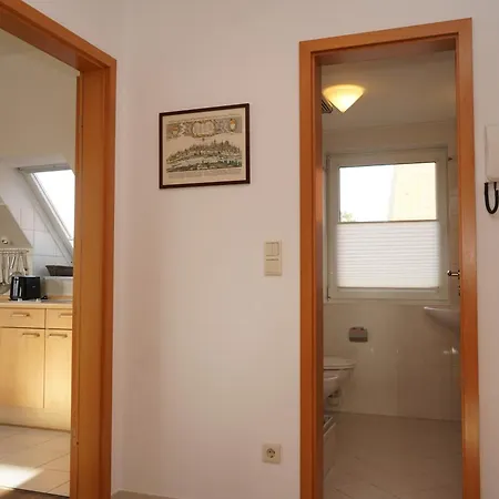 Kurpark Domizil 6 Апартаменты *